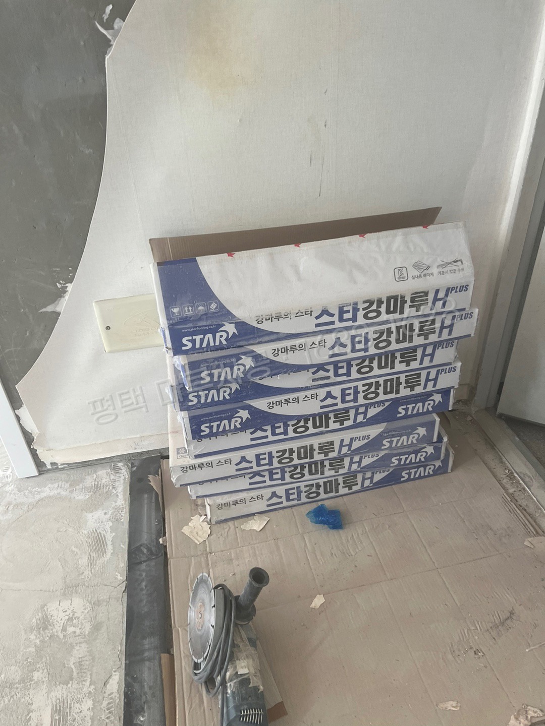 평택 평택동 강마루 스타 하이마루 그레이오크 아파트 바닥공사 마루시공업체 박스